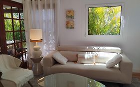 Bungalow Tropical Con Piscina Y Aire Acondicionado